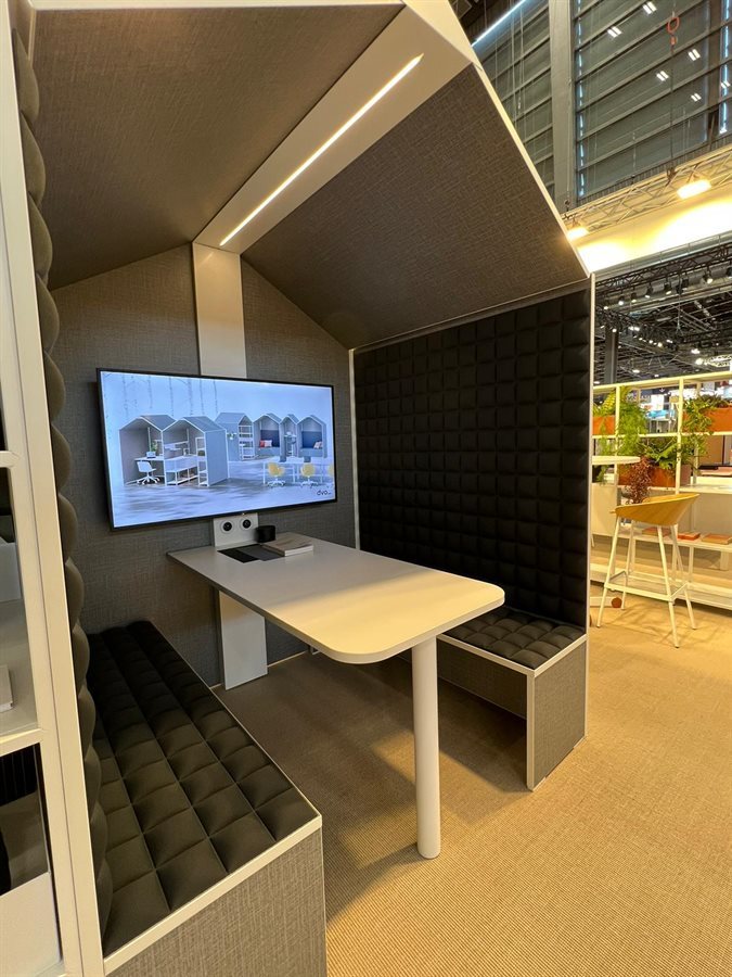 PHOTO-2023-04-04-09-04-33 2